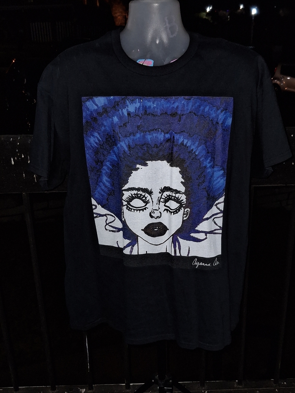Ayanna Ari painting T Shirt Size XL